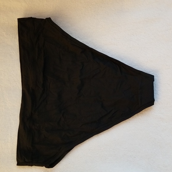 Cacique 22/24 French Cut Panty - Picture 4 of 9